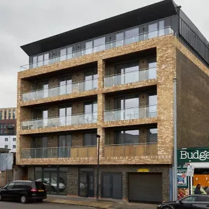 Apartment Canning Town By Viridian, London